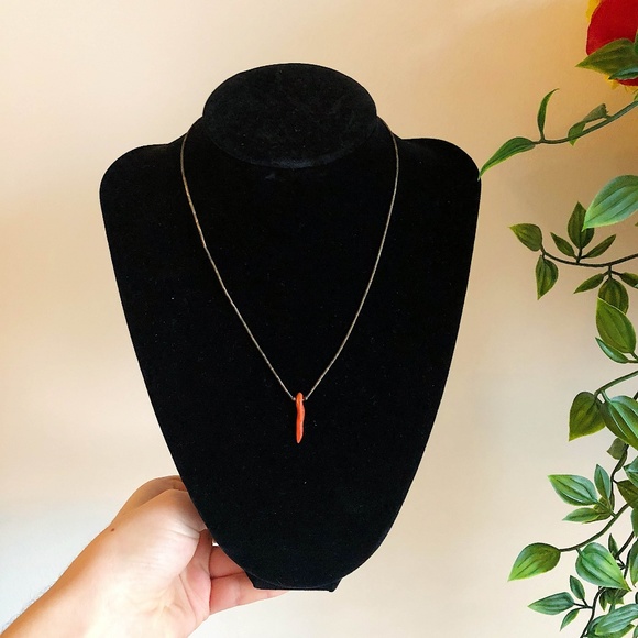 Vintage Jewelry - VINTAGE NECKLACE